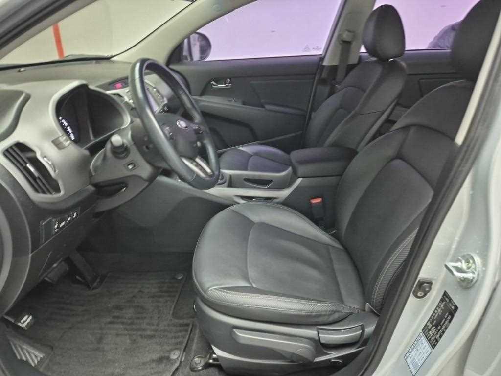 KIA Sportage - Vista 11