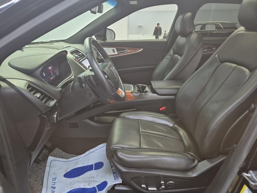 Lincoln Nautilus - Vista 11