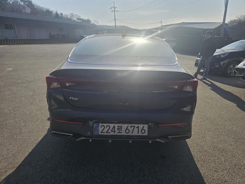 KIA K5 - Vista 3