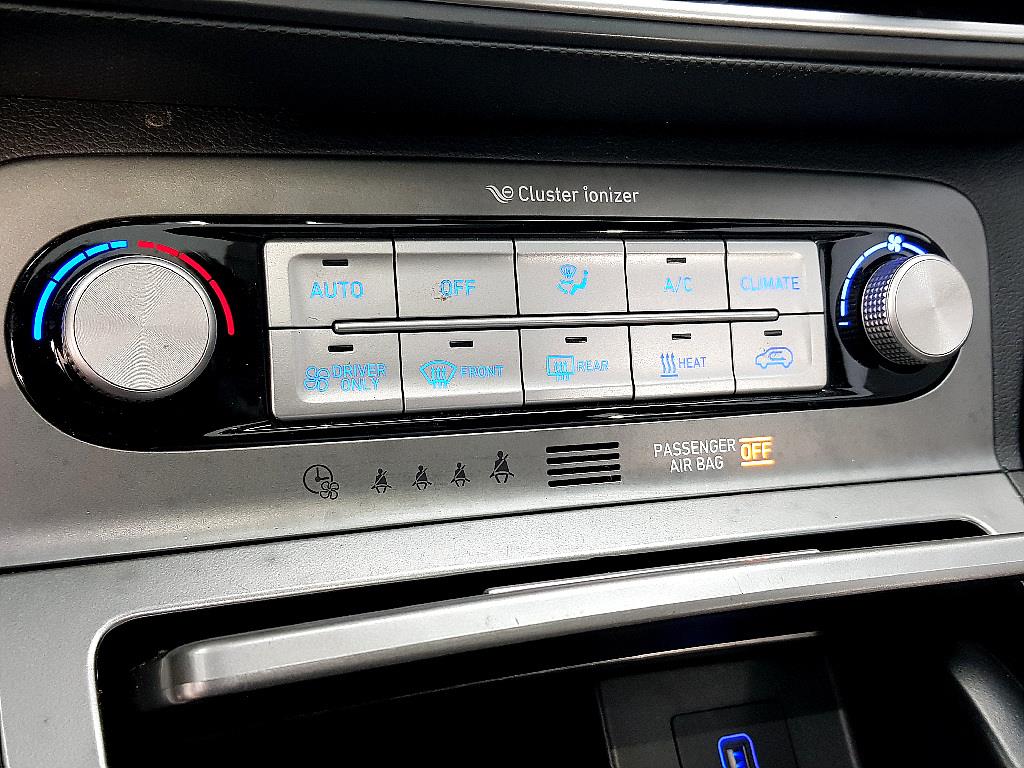 HYUNDAI Kona - Vista 11