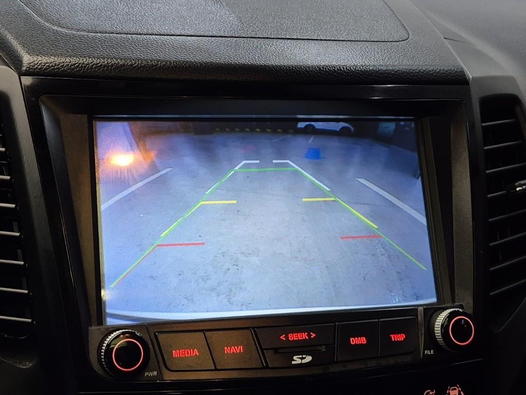 Ssangyong Tivoli 2017 Blanco - Importación desde Corea - HF Imports Iquique - Foto 15