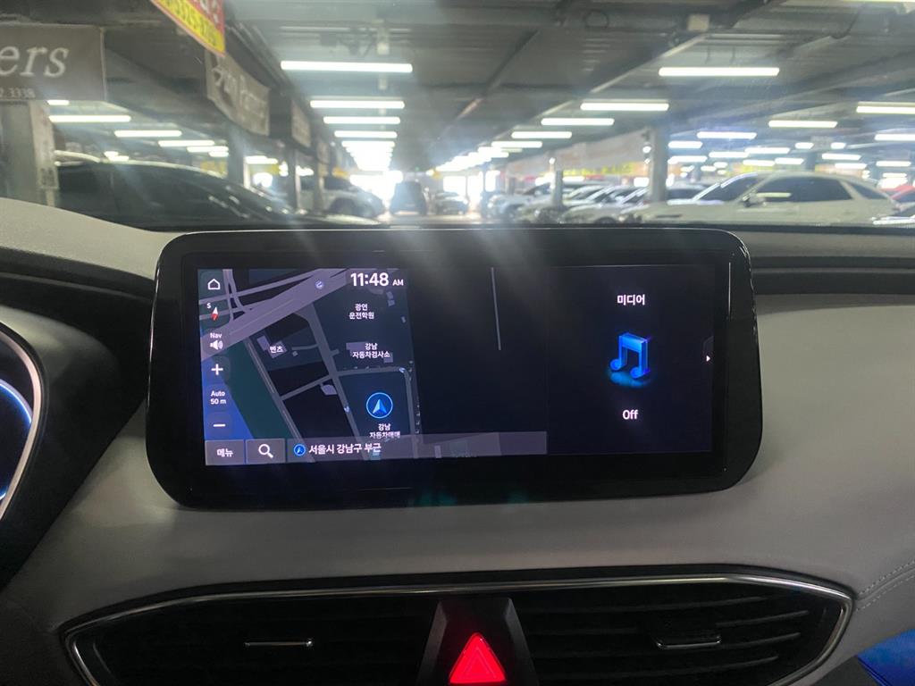 HYUNDAI Santa Fe - Vista 10