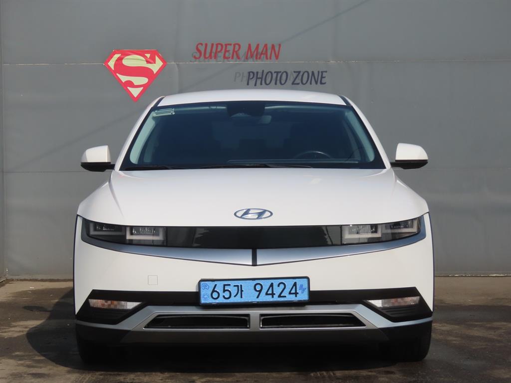 HYUNDAI Ioniq 5 - Vista 3