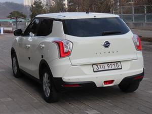 Ssangyong Tivoli - Vista 8