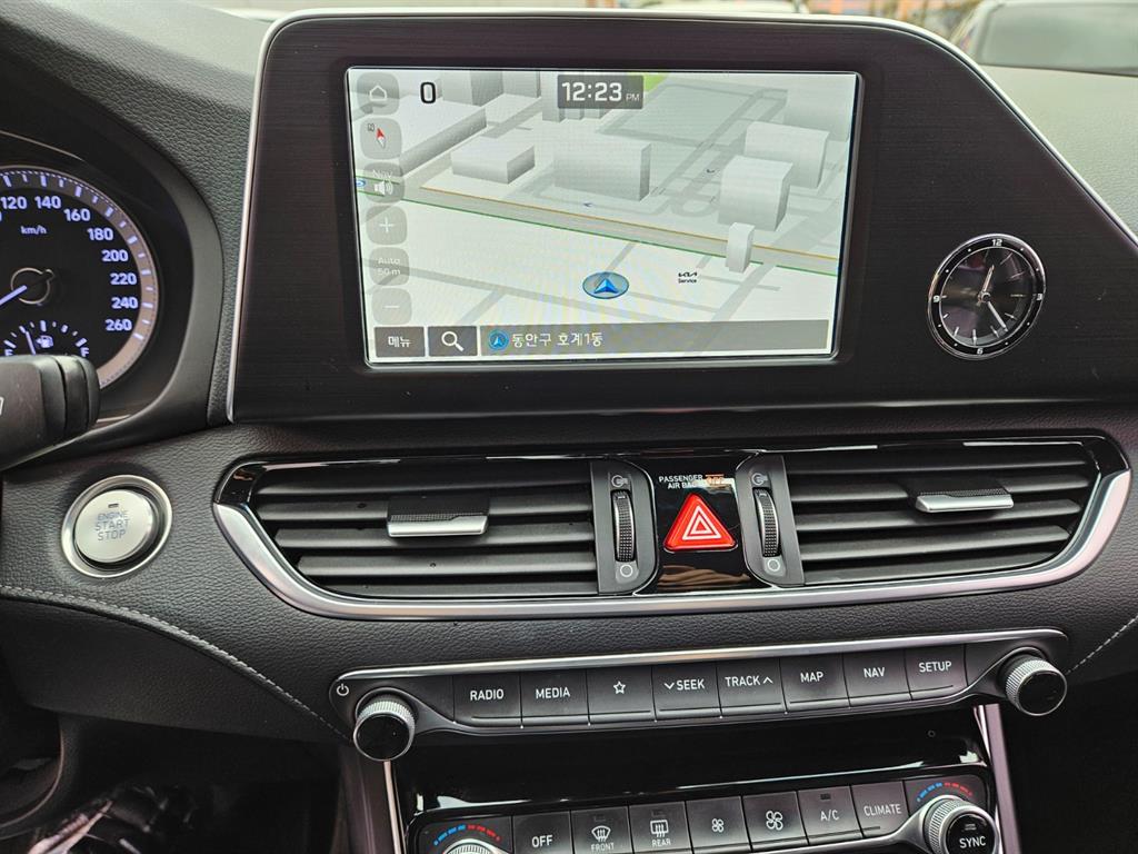 HYUNDAI Grandeur - Vista 8