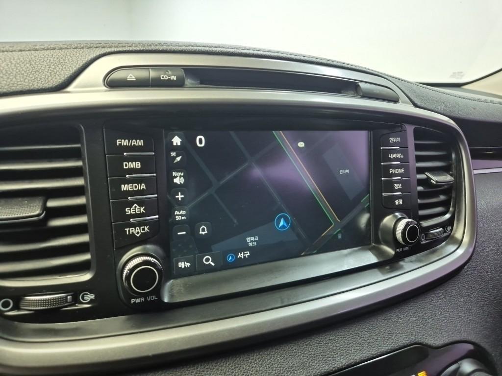 KIA Sorento 2016 Plateado - Importación desde Corea - HF Imports Iquique - Foto 13