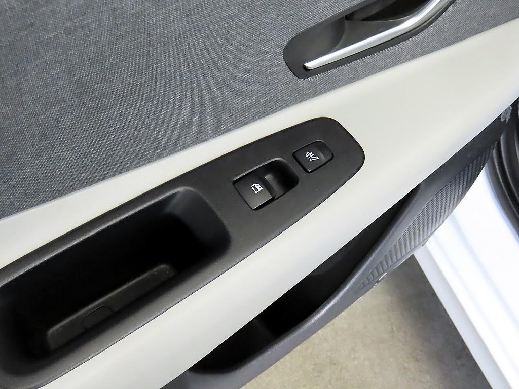 HYUNDAI Avante 2021 Blanco - Importación desde Corea - HF Imports Iquique - Foto 18