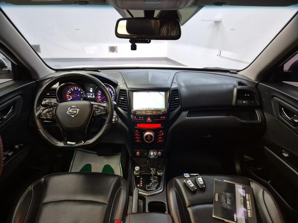 Ssangyong Tivoli - Vista 7