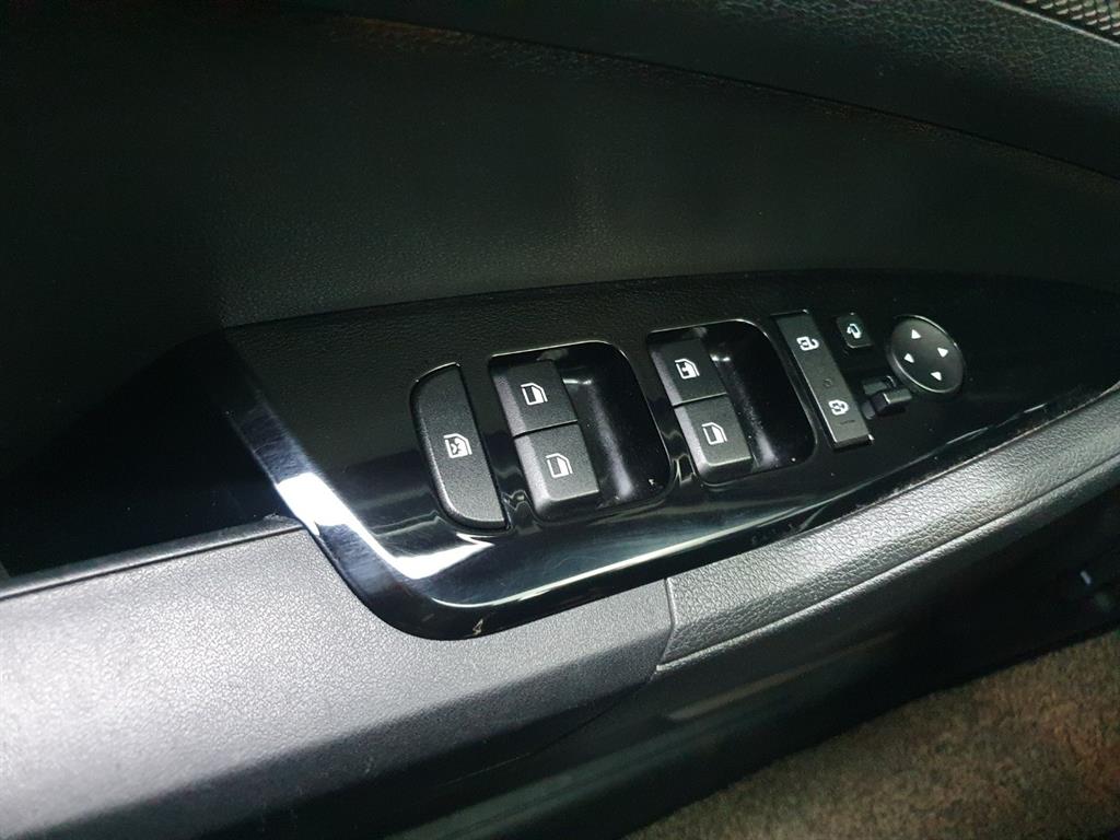 KIA Sportage 2022 Negro - Importación desde Corea - HF Imports Iquique - Foto 15