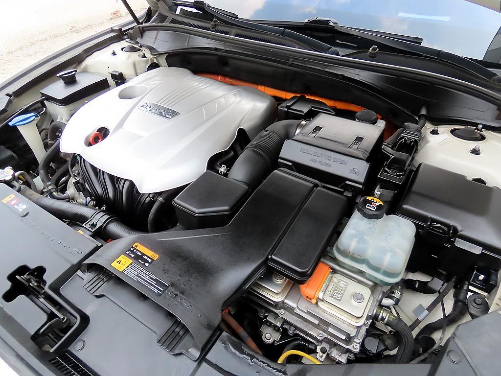 HYUNDAI Grandeur 2018 Blanco - Importación desde Corea - HF Imports Iquique - Foto 19