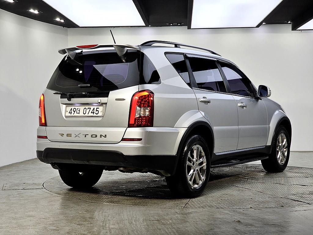 Ssangyong Rexton - Vista 4
