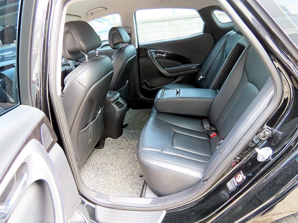 HYUNDAI Grandeur - Vista 6