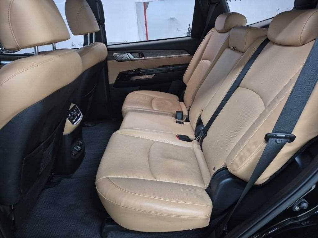 KIA Mohave - Vista 12