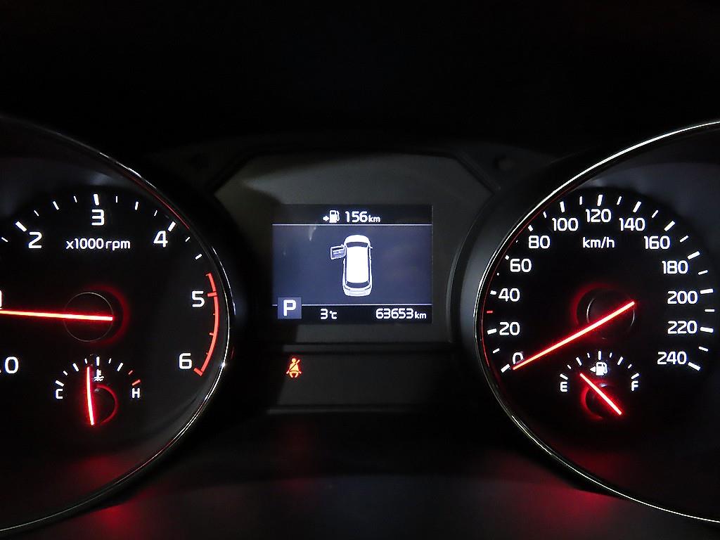 KIA Carnival - Vista 9