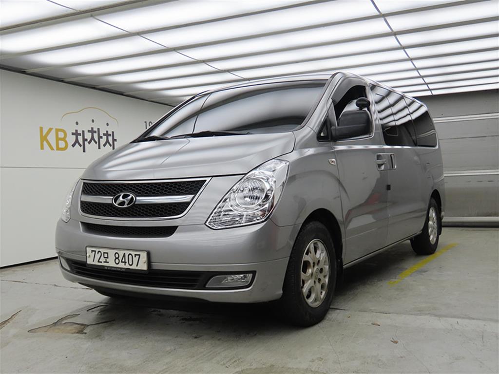 HYUNDAI Starex 2012 Gris - Importación desde Corea - HF Imports Iquique - Foto 1