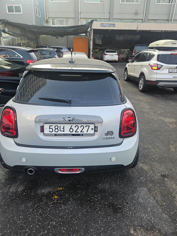 Mini Cooper - Vista 5