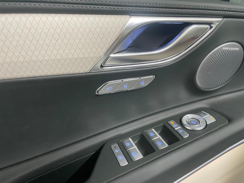 Genesis GV80 2024 Blanco - Importación desde Corea - HF Imports Iquique - Foto 16