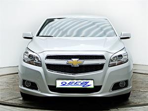 Chevrolet Malibu - Vista 2