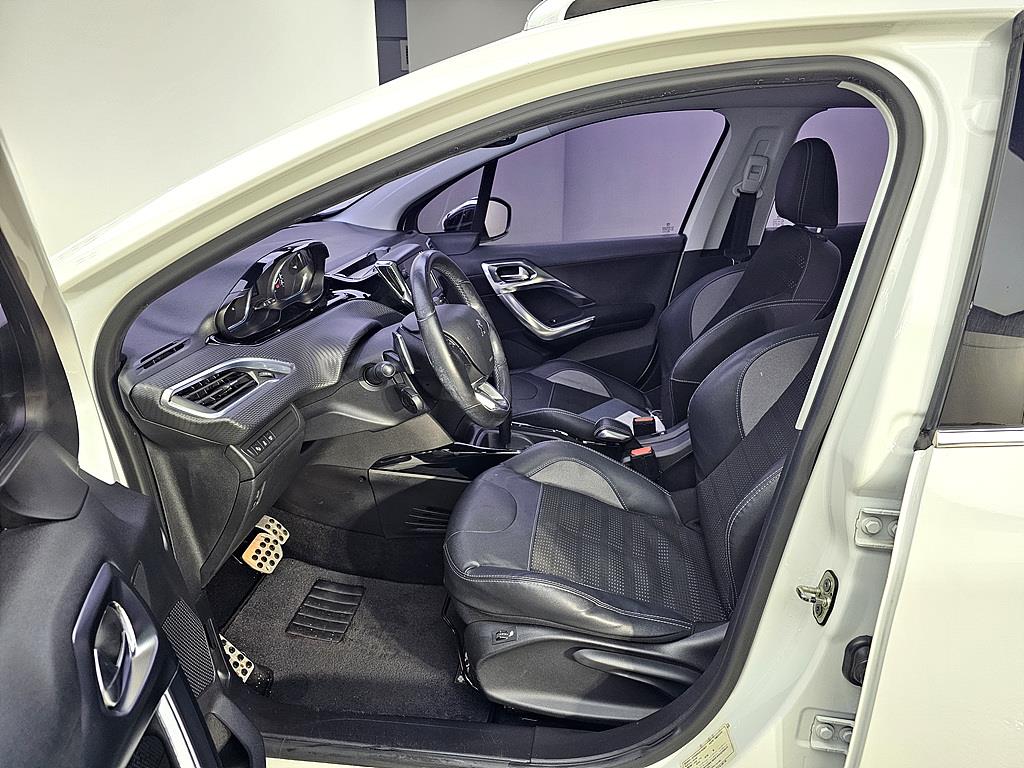 Peugeot 2008 - Vista 8