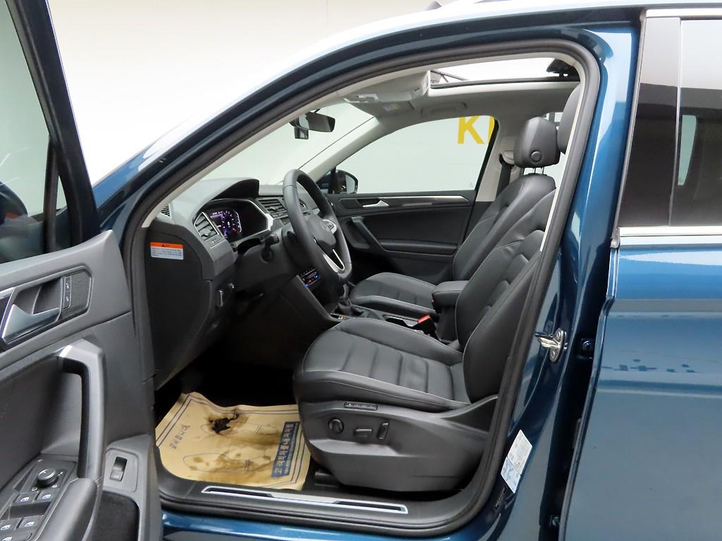 Volkswagen Tiguan - Vista 12