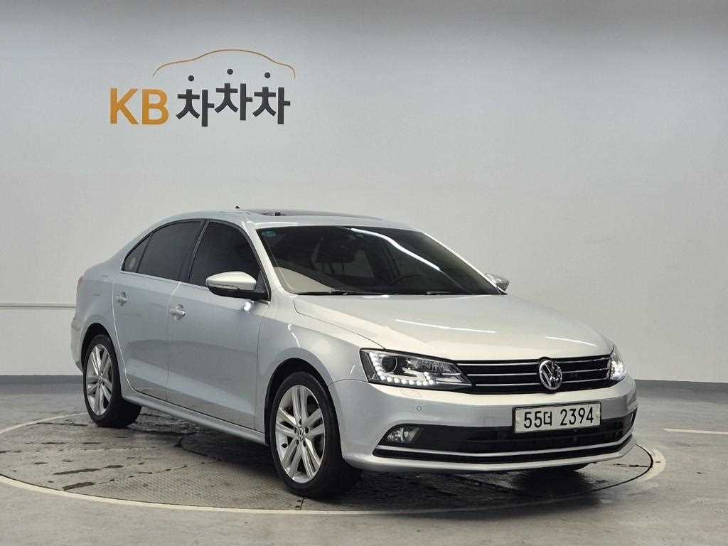 Volkswagen Jetta - Vista 4