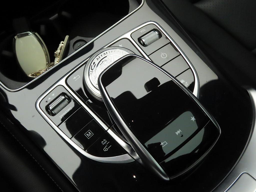 Mercedes Benz GLC Class - Vista 10