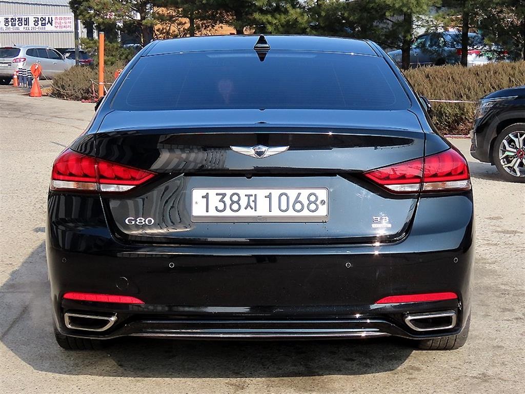 Genesis G80 - Vista 4