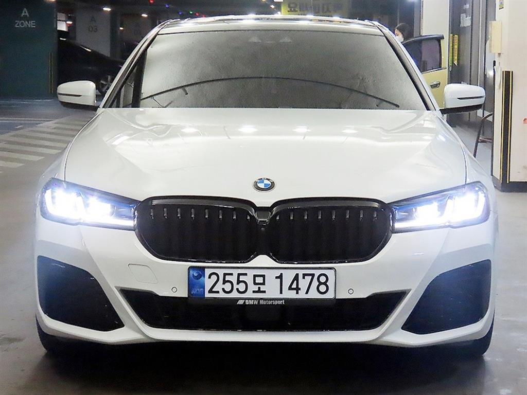 BMW 5 Series - Vista 2