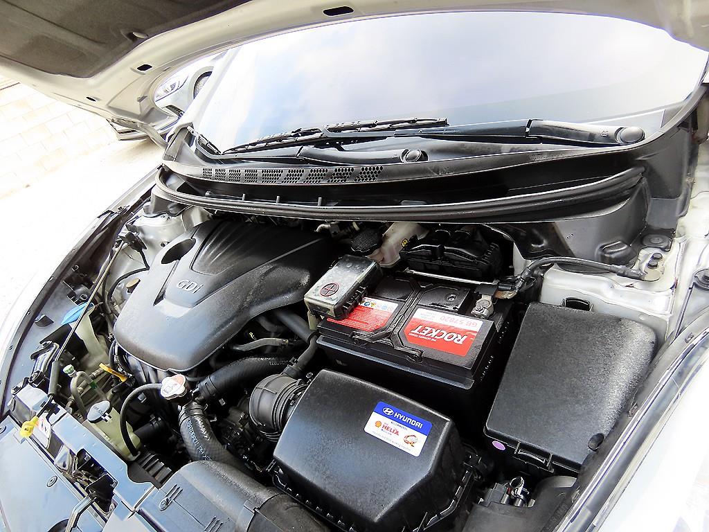 HYUNDAI Avante 2014 Plateado - Importación desde Corea - HF Imports Iquique - Foto 19