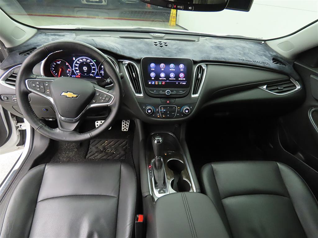 Chevrolet Malibu - Vista 7