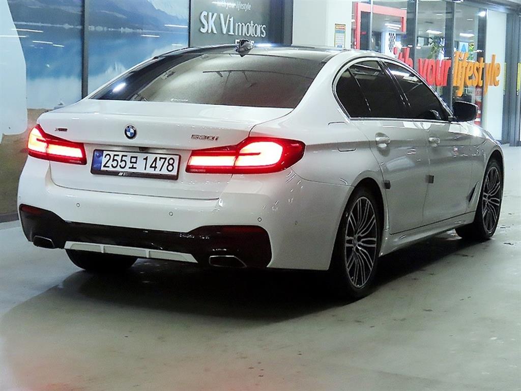 BMW 5 Series - Vista 4