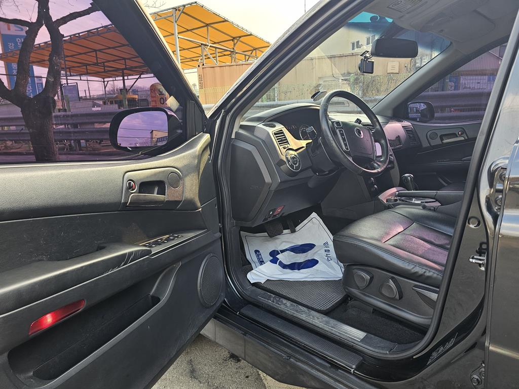 Ssangyong Korando - Vista 9