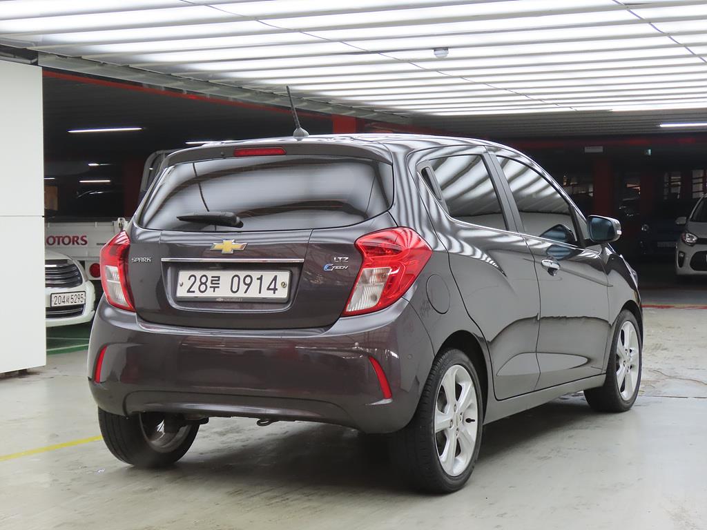 Chevrolet Spark - Vista 4