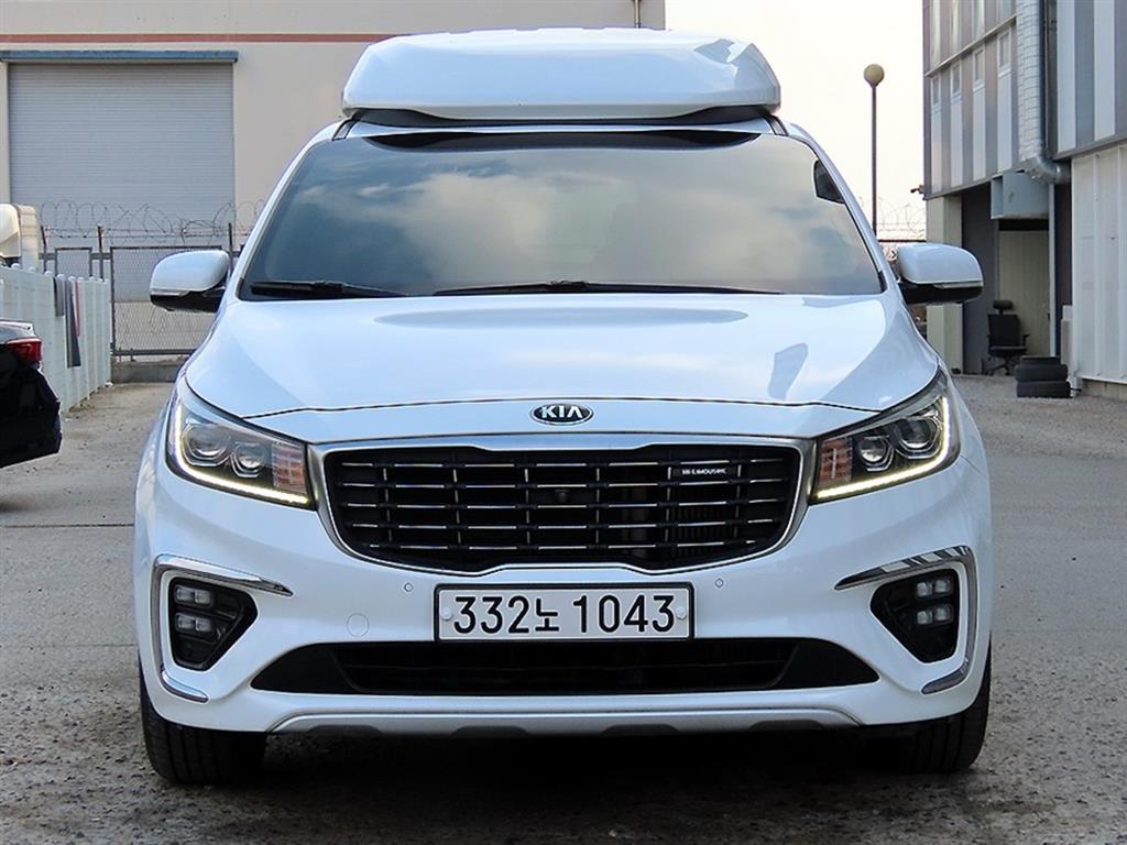 KIA Carnival 2019 Blanco - Importación desde Corea - HF Imports Iquique - Foto 1