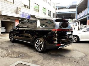 KIA Carnival - Vista 8