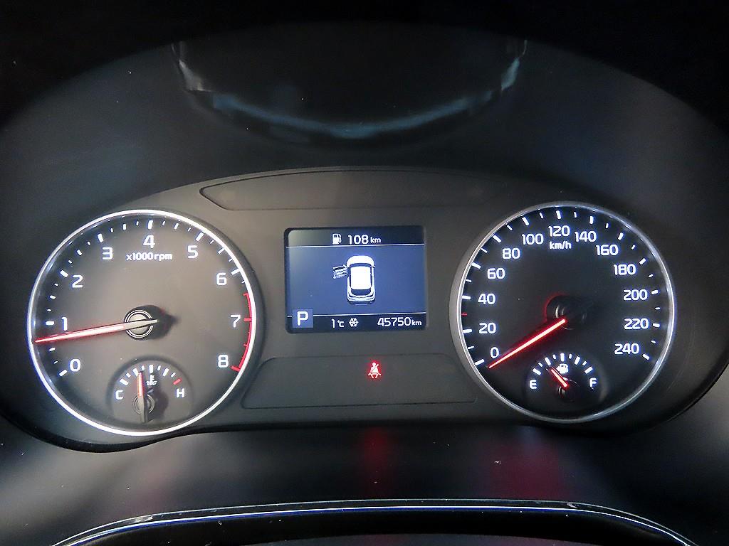 KIA Seltos - Vista 9