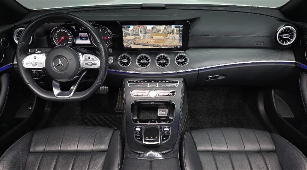 Mercedes Benz E class - Vista 7