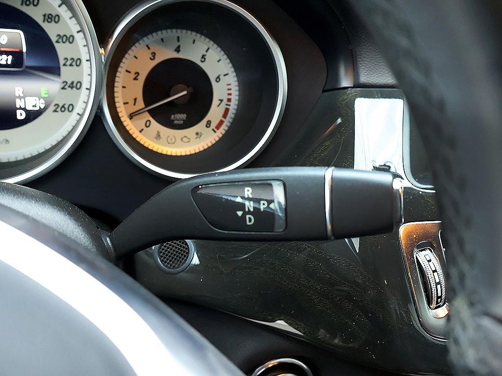 Mercedes Benz CLS Class 2014 Negro - Importación desde Corea - HF Imports Iquique - Foto 10