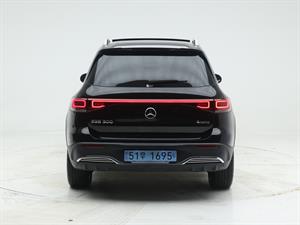 Mercedes Benz EQB - Vista 10