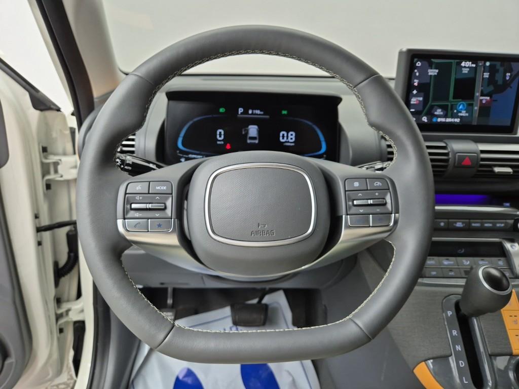 HYUNDAI Casper - Vista 9