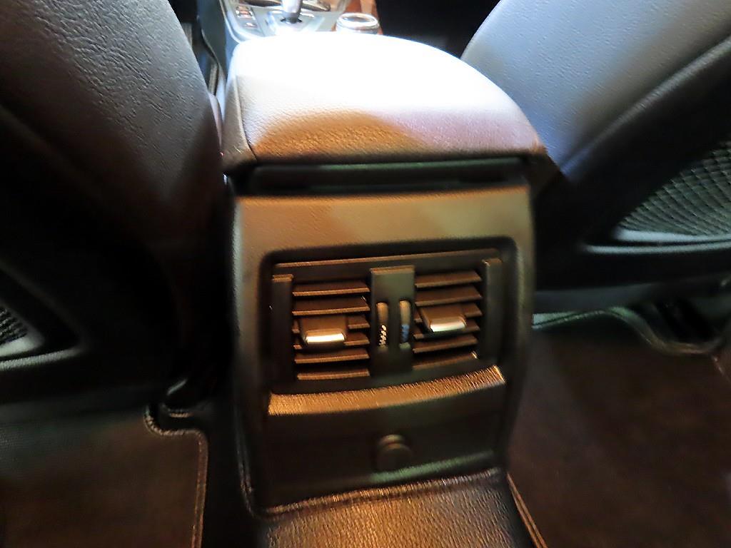 BMW 3 series 2014 Azul - Importación desde Corea - HF Imports Iquique - Foto 16