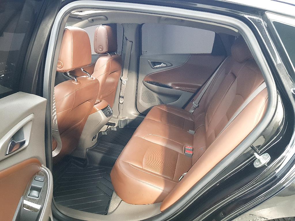 Chevrolet Malibu - Vista 9