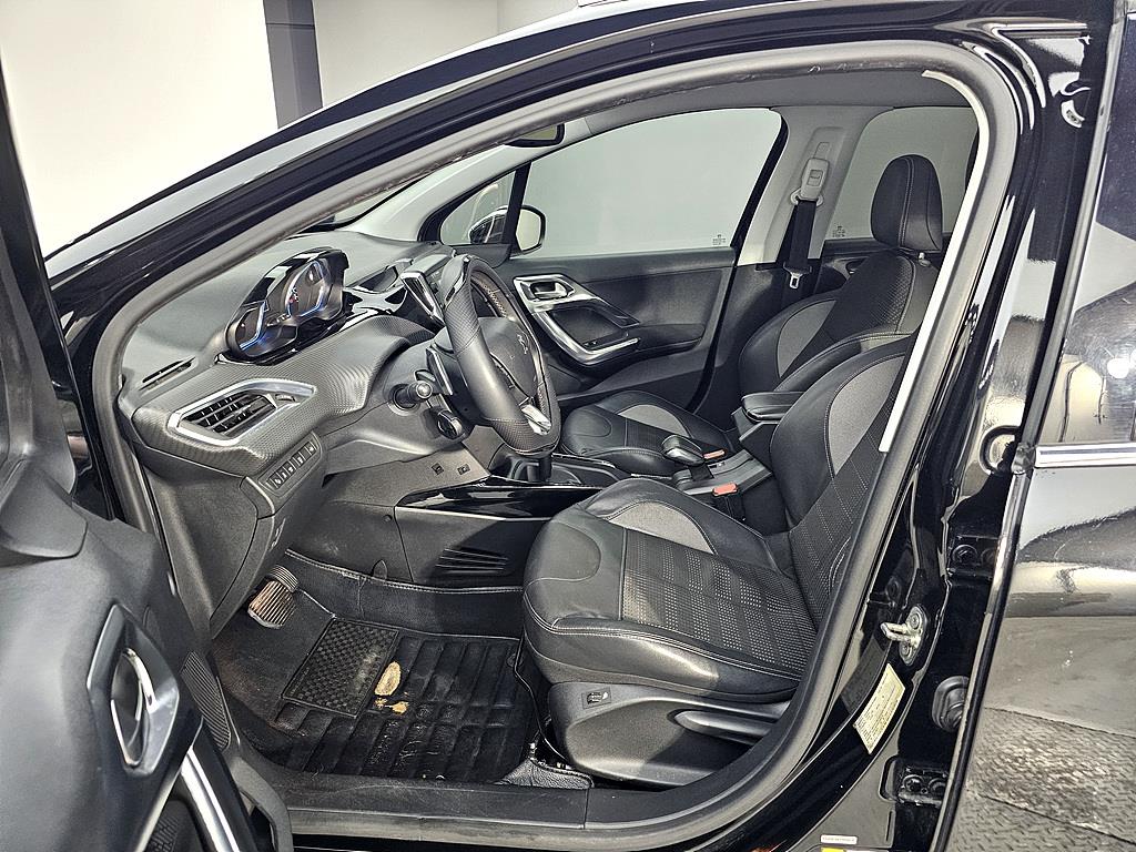 Peugeot 2008 - Vista 8