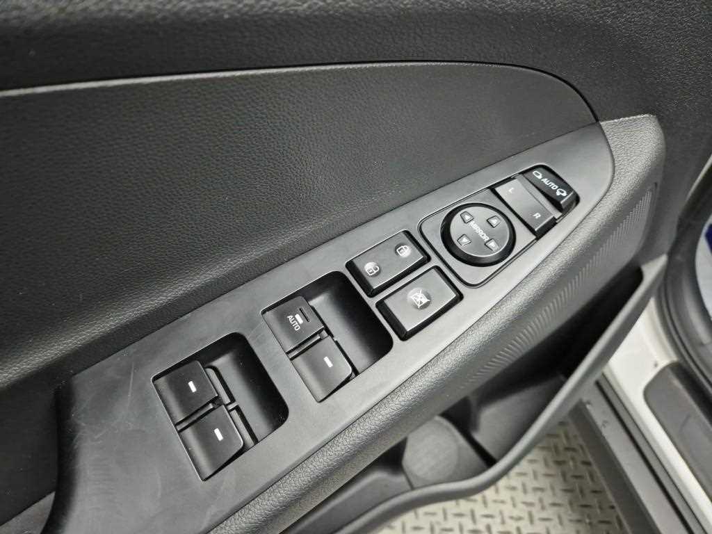 HYUNDAI Tucson 2018 Blanco - Importación desde Corea - HF Imports Iquique - Foto 18