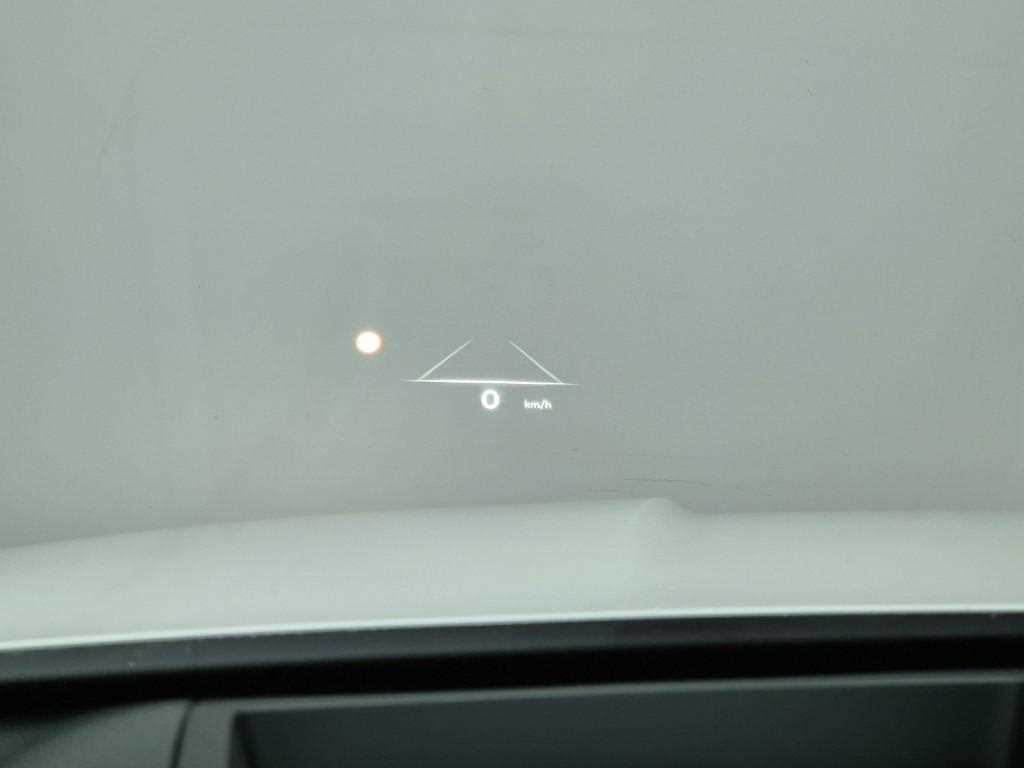 Genesis GV80 2025 Blanco - Importación desde Corea - HF Imports Iquique - Foto 17