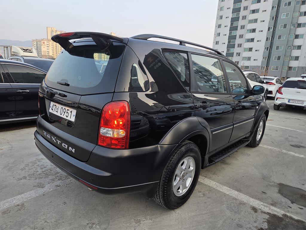 Ssangyong Rexton - Vista 2