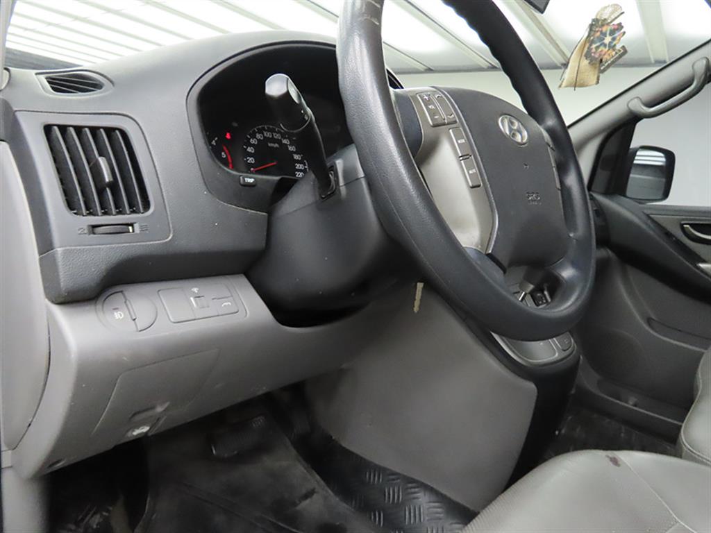 HYUNDAI Starex 2012 Gris - Importación desde Corea - HF Imports Iquique - Foto 13