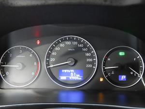 HYUNDAI Starex - Vista 12