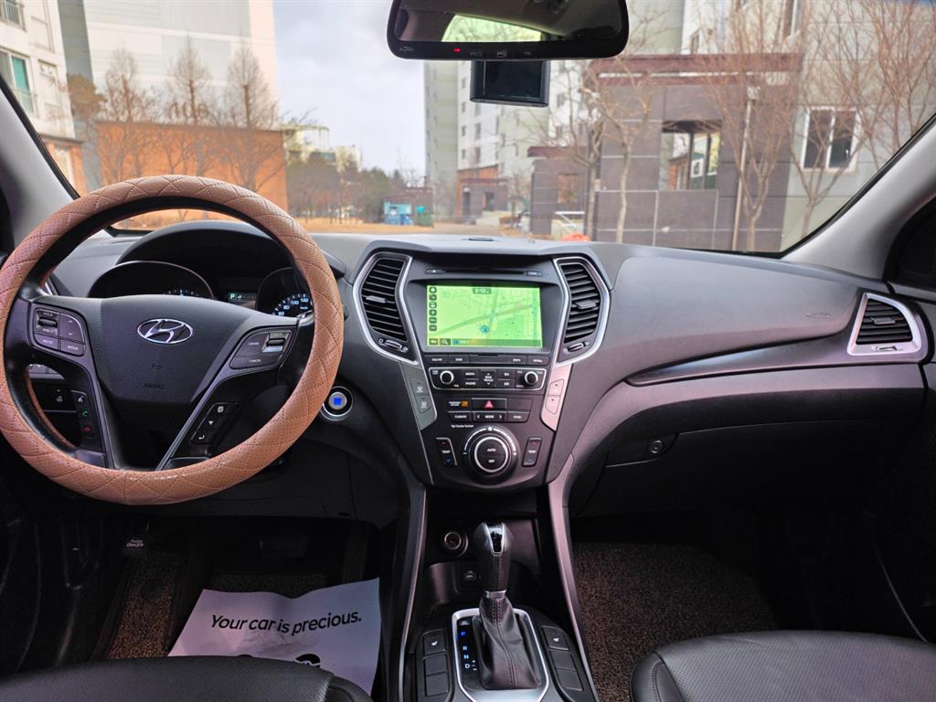 HYUNDAI Santa Fe - Vista 7