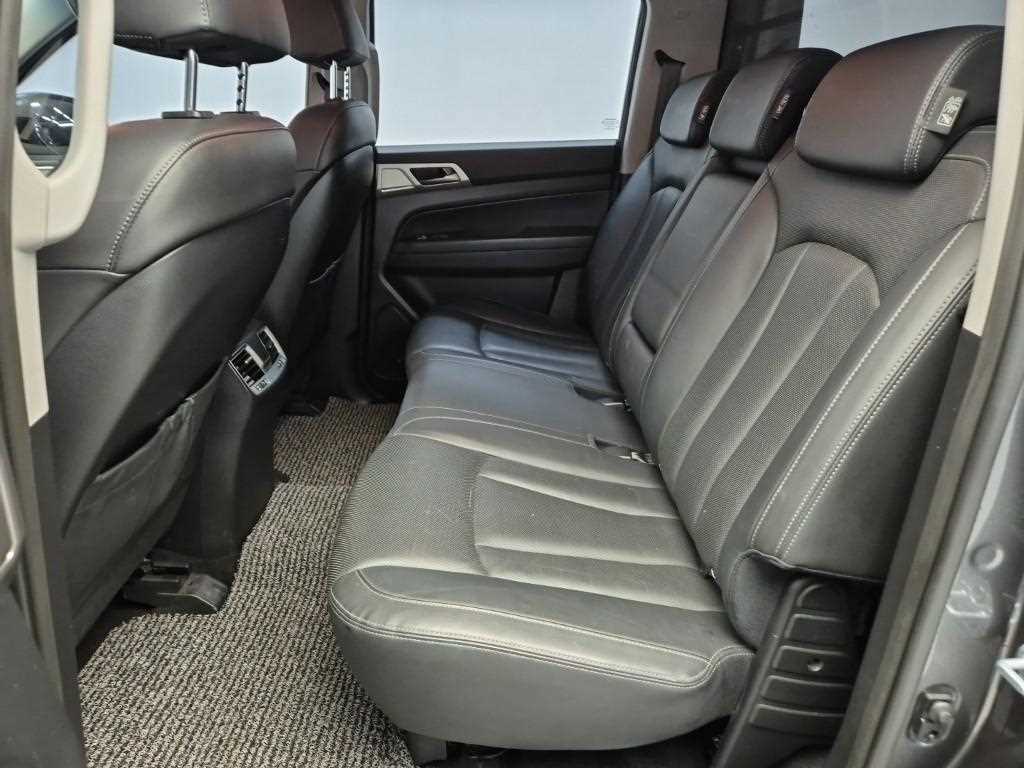 Ssangyong Rexton - Vista 12